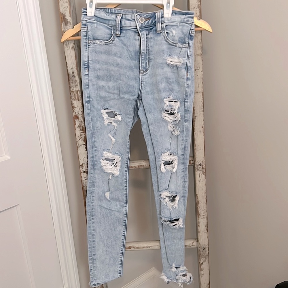 American Eagle - Next Level Stretch Ripped Jeans - Size 4